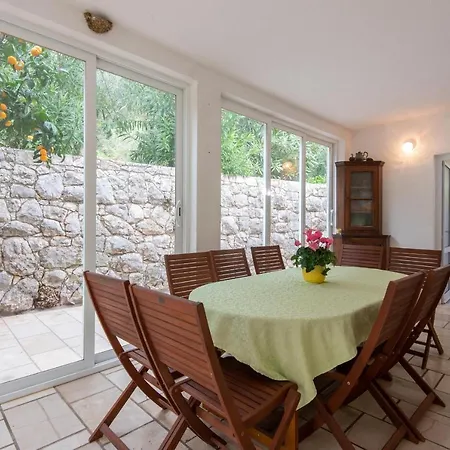 Ferienhaus Seaside Family Friendly House With A Swimming Pool Viganj, Peljesac - 10253 Viganj