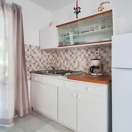 Ferienhaus Seaside Family Friendly House With A Swimming Pool Viganj, Peljesac - 10253 *