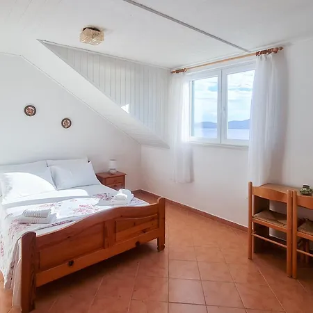 Seaside Family Friendly House With A Swimming Pool Viganj, Peljesac - 10253 *