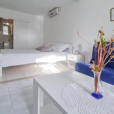 Seaside Family Friendly House With A Swimming Pool Viganj, Peljesac - 10253 * Viganj