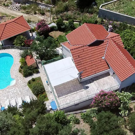 Seaside Family Friendly House With A Swimming Pool Viganj, Peljesac - 10253